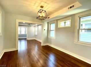 21 Wilfred St FLOOR 2, Montclair, NJ 07042