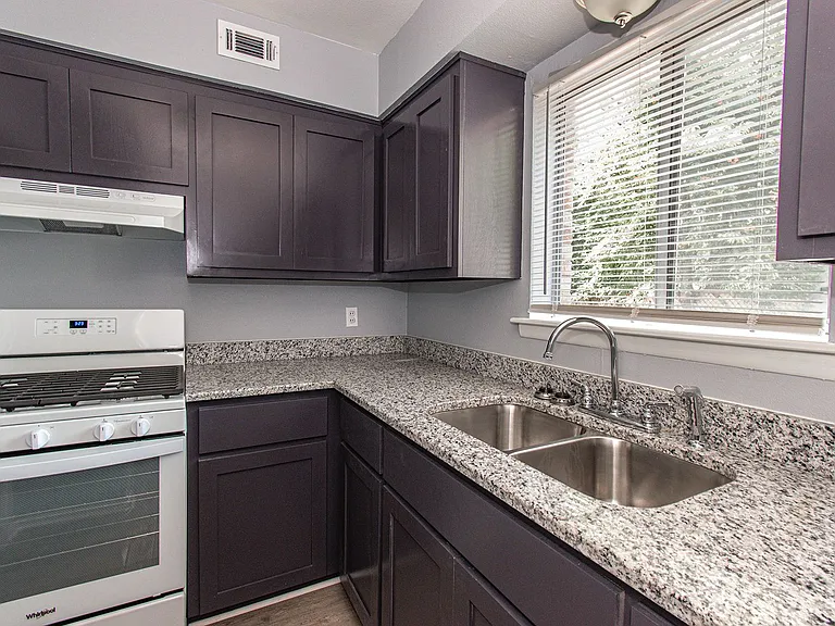 4320 Wesley St — Photo 19
