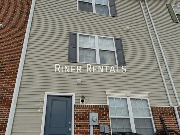 1364 Devon Ln, Harrisonburg, VA 22801