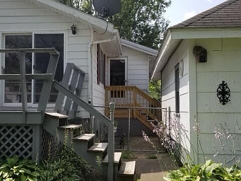 43336 E Huron River Dr, photo 4
