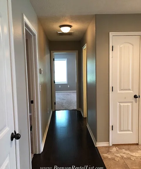 370 S Woods Way — Photo 27