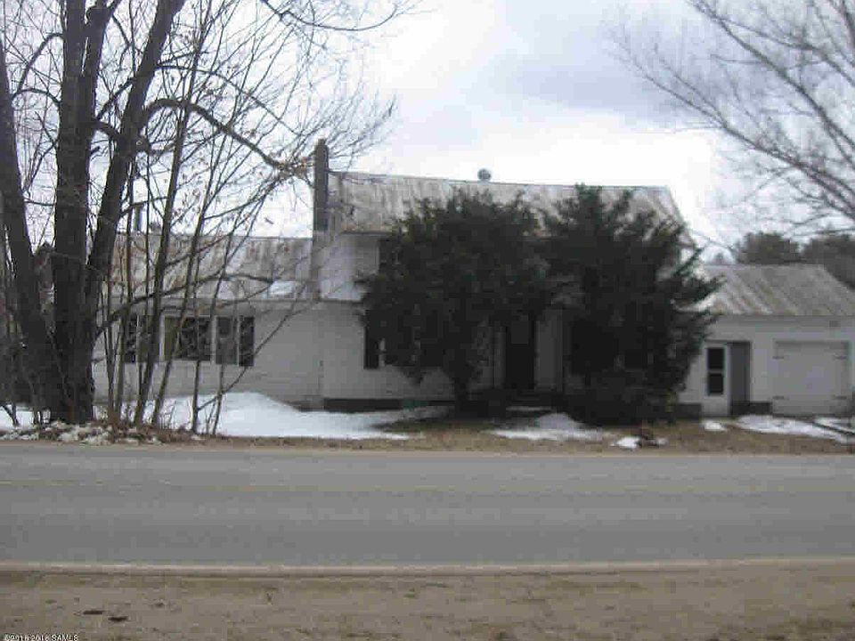 2nd image of 875 High St