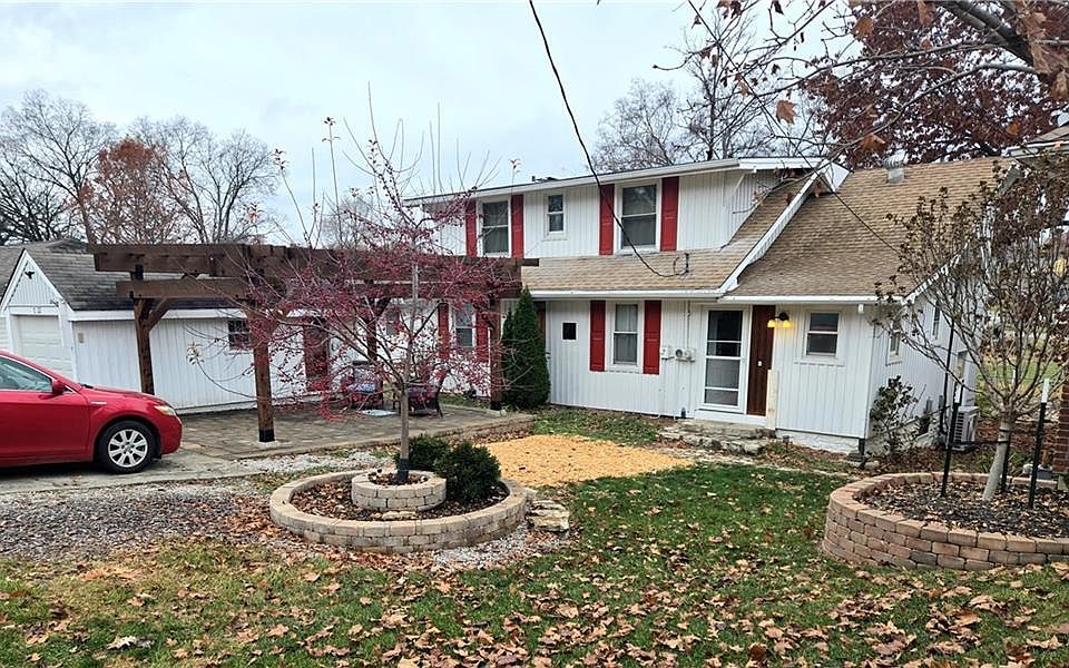 1st image of 22 Clipper Dr