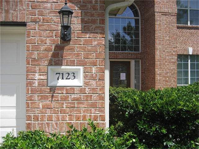1st image of 7123 Westford Park Ln
