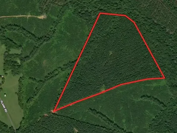 71 Acs Plank Rd, Kenbridge, VA 23944