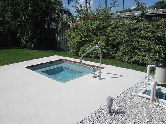 Home For Sale In Surfside
