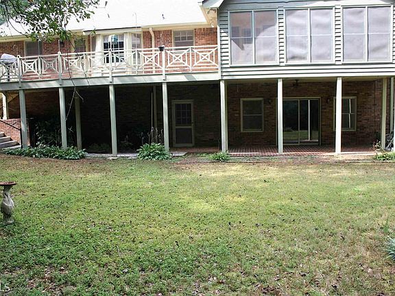 3rd image of 171 Ben Horton Dr
