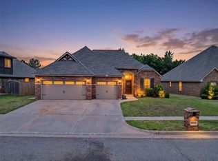 19201 Butterfly Blvd, Edmond, OK 73012