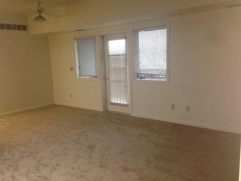 1629 Edgewood Ave #10 — Photo 2