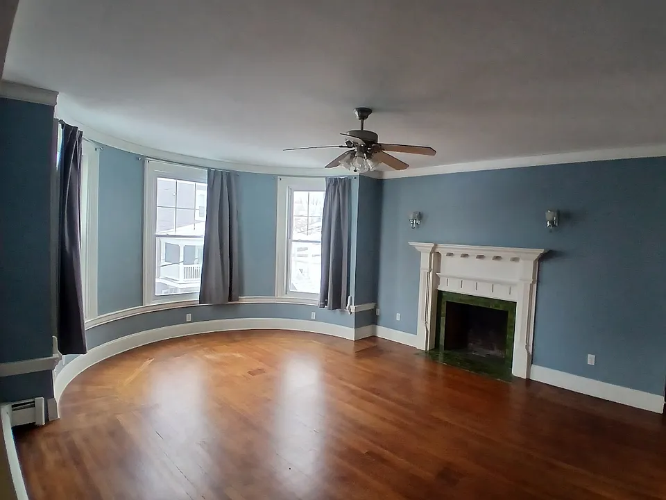 95 Summer St #10