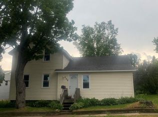 206 2nd St, Mosinee, WI 54455