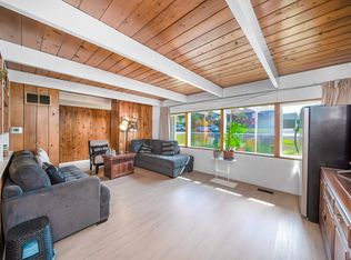 4067 Sefton St, Pt Coquitlam, BC V3B 3S5