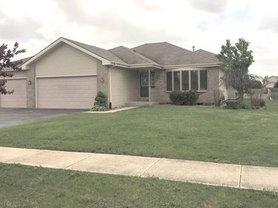 1020 W Louise Ln, Peotone, IL, 60468