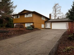 5900 SE Sky High Ct, Milwaukie, OR 97267