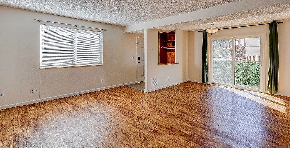 Building Photo - 6890 E Mississippi Ave #1B