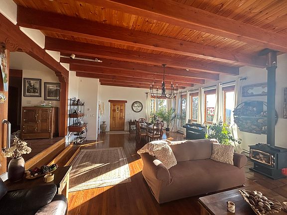 Dining Room /Livingroom
