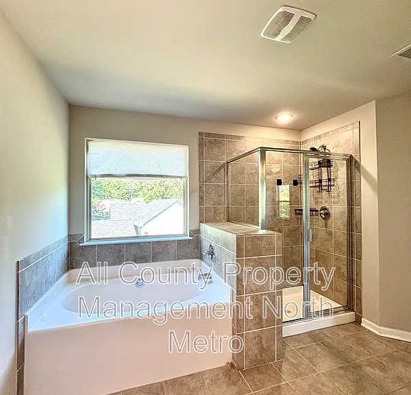 212 Creek View Pl — Photo 9