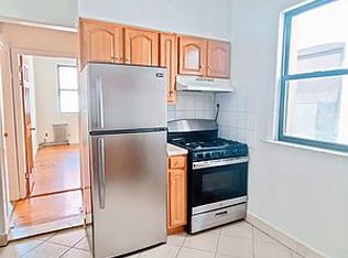 33-15 28th Ave #2B, Astoria, NY 11103