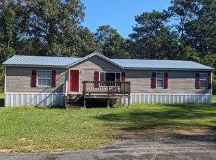 56 Riverside Loop, Jesup, GA 31545