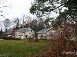 3332 Kerlikowske Rd, Coloma, MI 49038