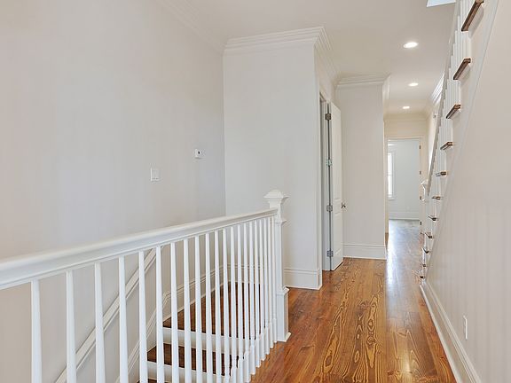 3rd image of 7901 St Charles Ave