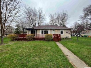 2009 Main Ave, Clear Lake, IA 50428