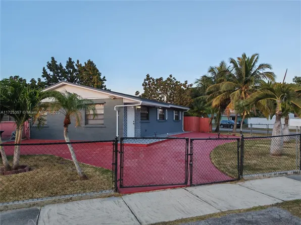 11801 SW 181st Ter, Miami, FL 33177