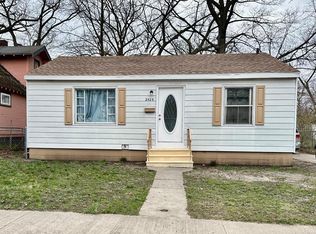 2529 Hoyt St, Muskegon Heights, MI 49444