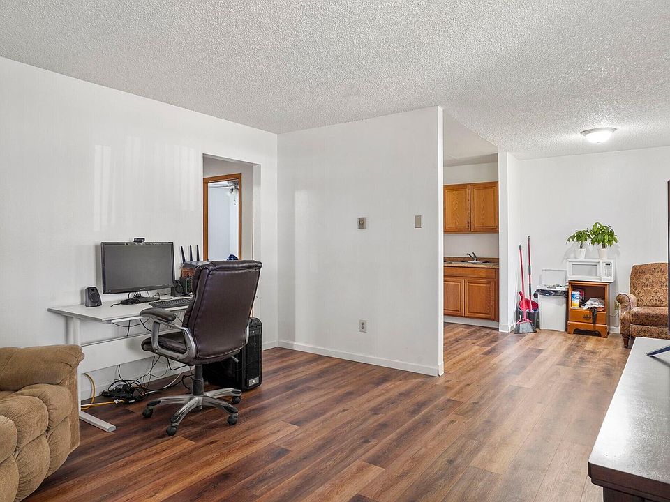 1010 E Mallon Dr #1010A, Pueblo, CO 81007 | Zillow