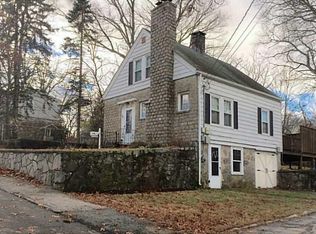 63 Lexington Ave, West Warwick, RI 02893