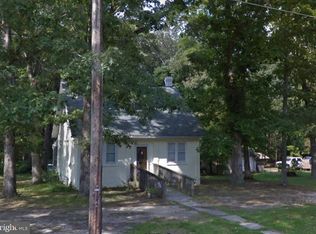 15 Braddock Ave, Hammonton, NJ 08037