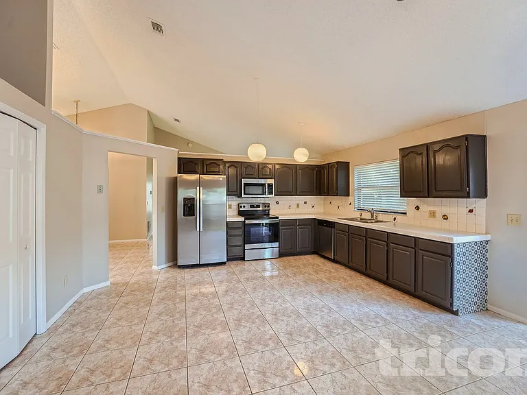 2024 Norfield Ct — Photo 13