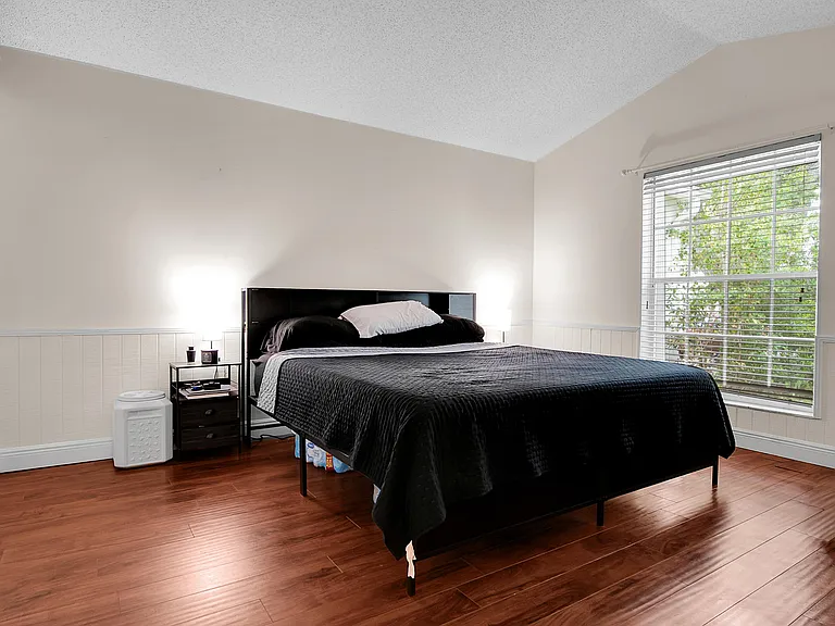 7705 Forest Green Ln — Photo 21