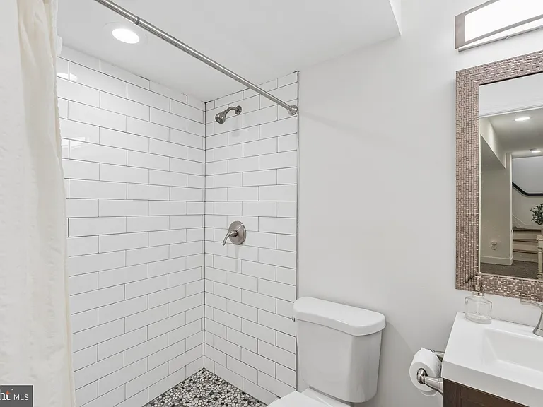 1228 Patapsco St — Photo 16