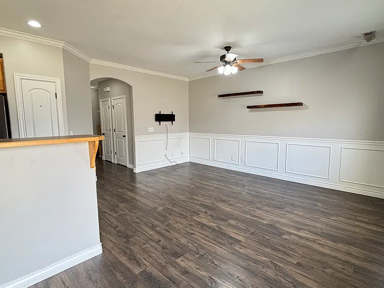 816 W Via Papiano St — Photo 5