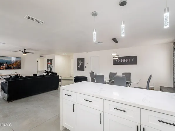 5817 S SIESTA Lane, Tempe, AZ 85283