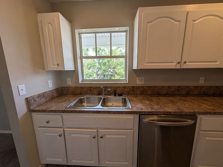 9019 Cochise Ln #202 — Photo 7