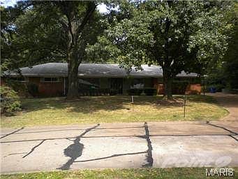 1st image of 38 Harneywold Dr