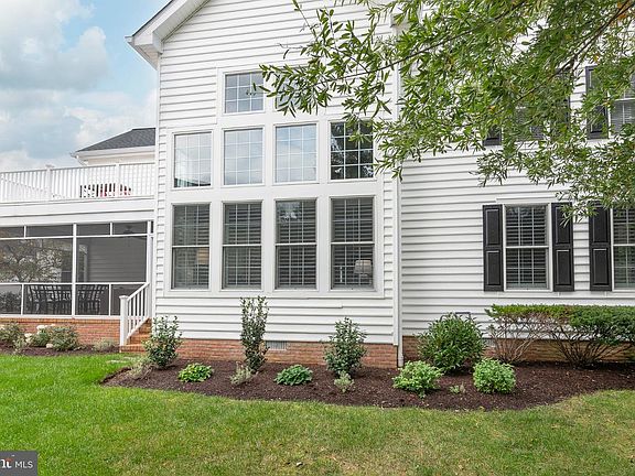 3rd image of 28641 Hope Cir