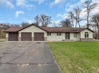 712 N Pine St, Royalton, MN 56373