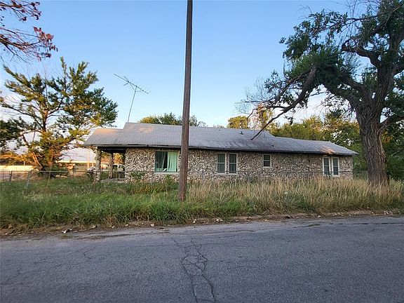 3rd image of 301 E Young St