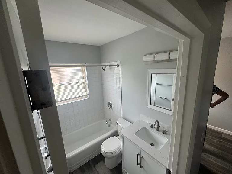 2166 Cameron Ave #3 — Photo 5