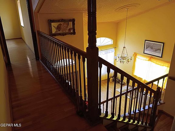 3rd image of 1613 Georgia Pl