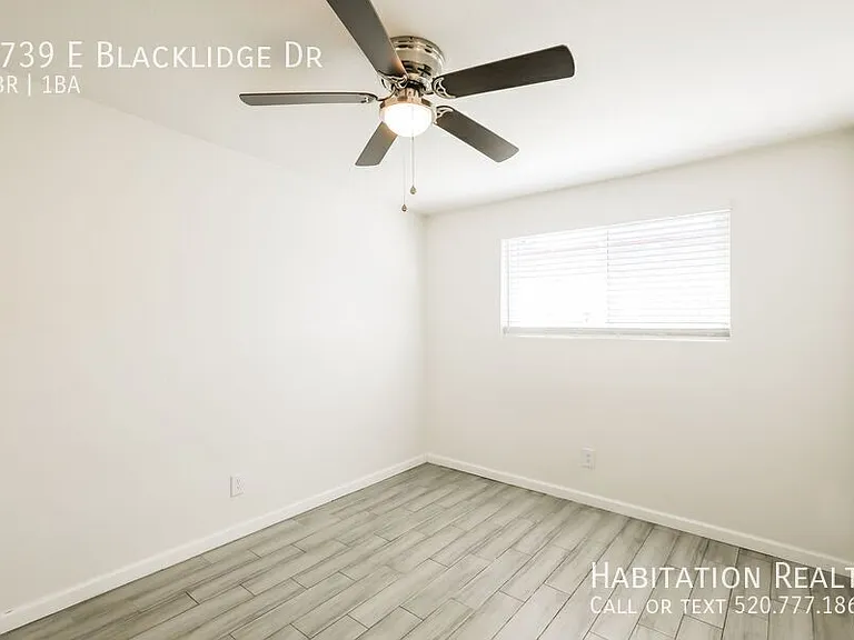 3739 E Blacklidge Dr — Photo 8