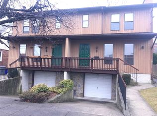 35 Linwood Rd S, Port Washington, NY 11050