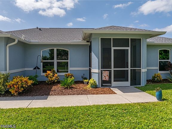 2nd image of 1108 SW 44th Ter