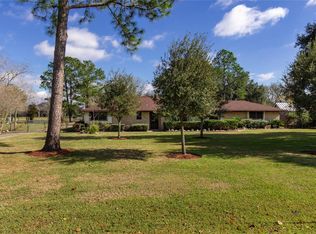 12619 Sunbrook Dr, Brookside Village, TX 77581