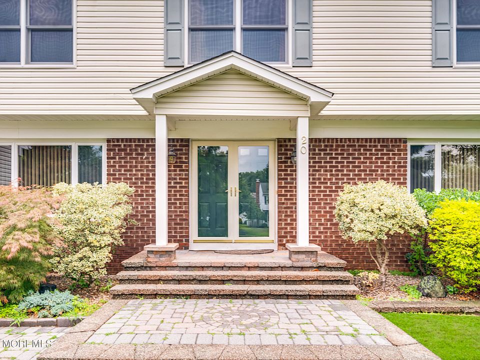 1st image of 20 Marshall Drive