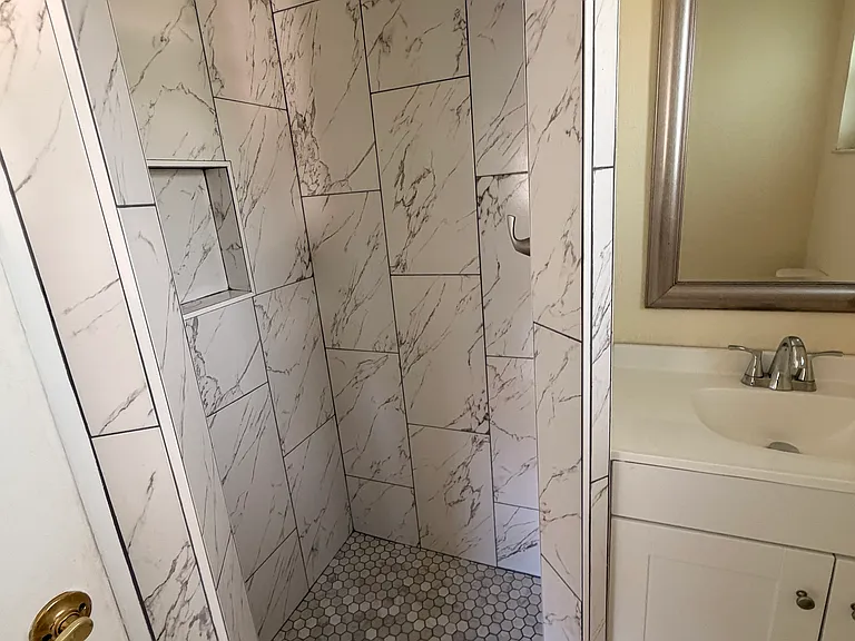 2244 Parker Ave — Photo 20