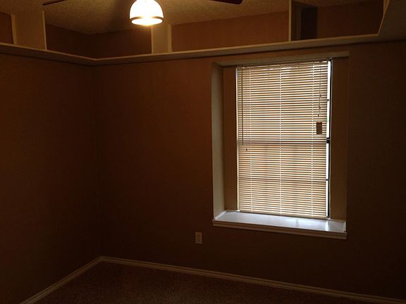 4th image of 6101 Suffolk Dr
